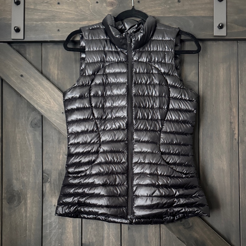 lululemon athletica Black Puffer Vest